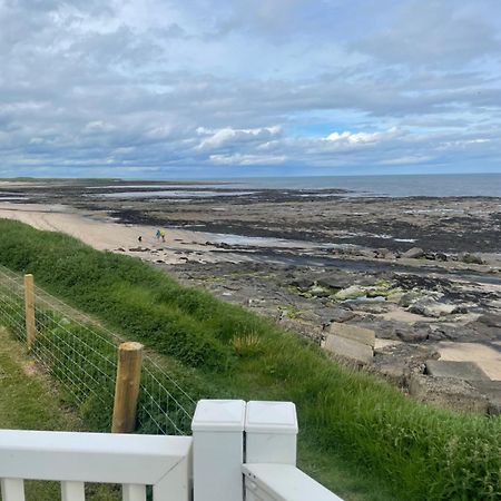 Amazing Holiday Home With Sea Views นิวคาสเซิล อะพอน ไทน์ ภายนอก รูปภาพ
